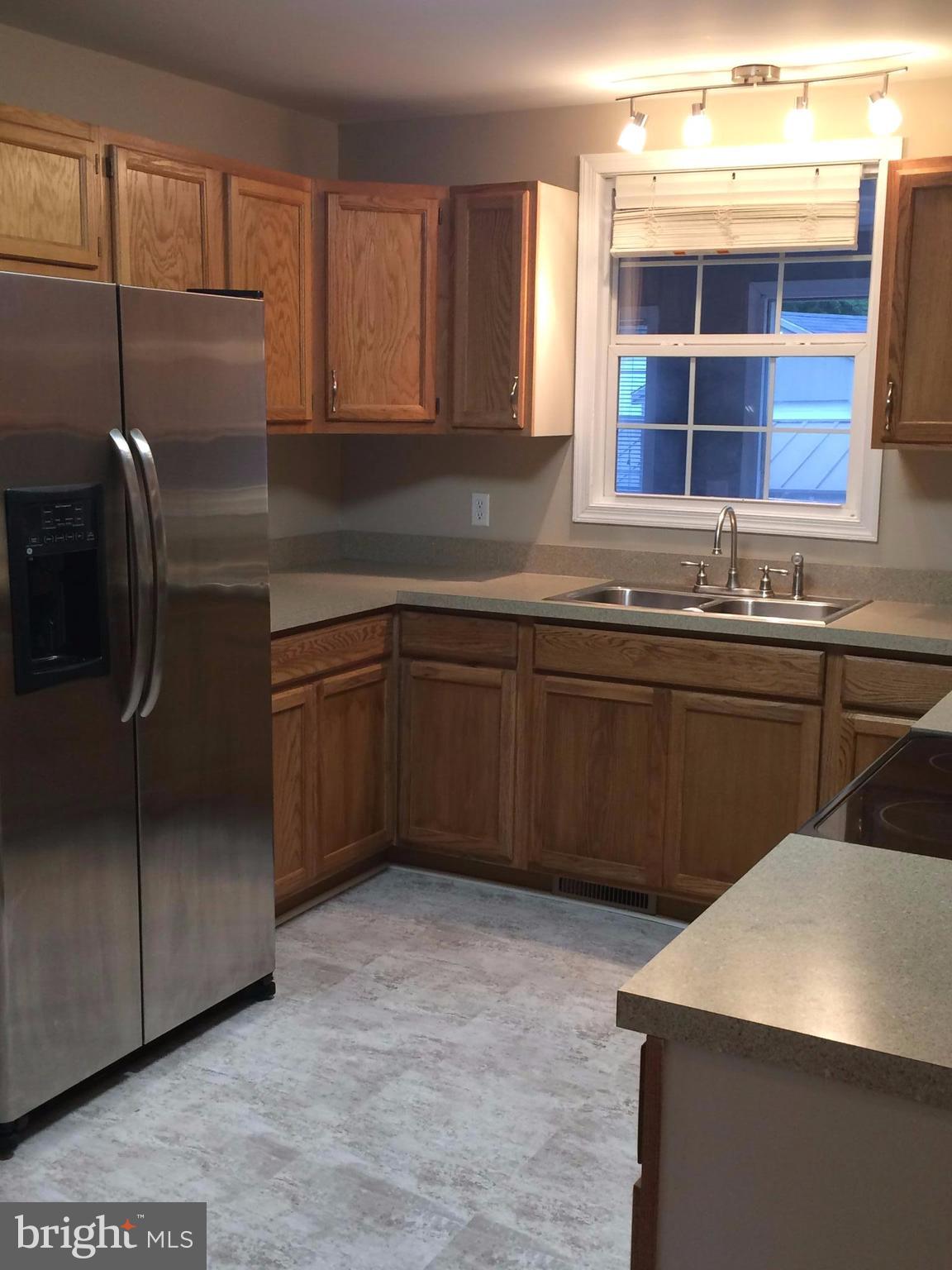 11563 Ridgely Road Ridgely, MD 21660 - Photo 5 of 30 Kitchen