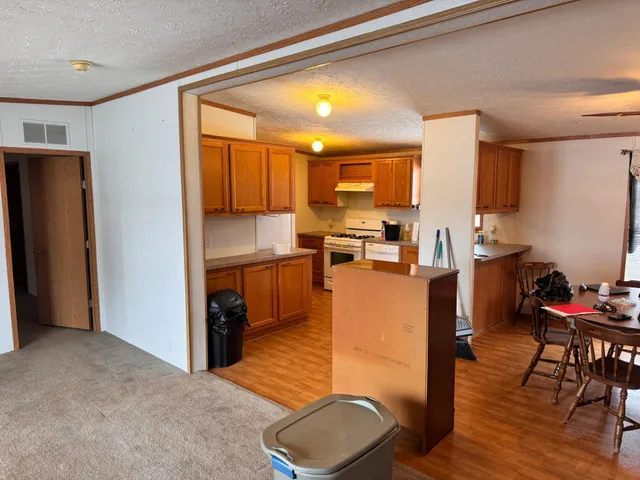 $195,000 | 516 Main Street West, Hinckley, MN 55037