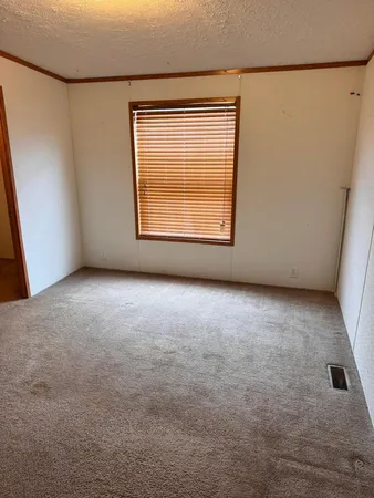$185,000 | 516 Main Street West, Hinckley, MN 55037