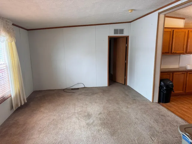 $195,000 | 516 Main Street West, Hinckley, MN 55037