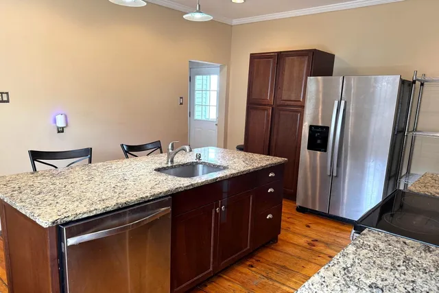 $299,900 | 50 Chestnut Avenue, Rutland, VT 05701