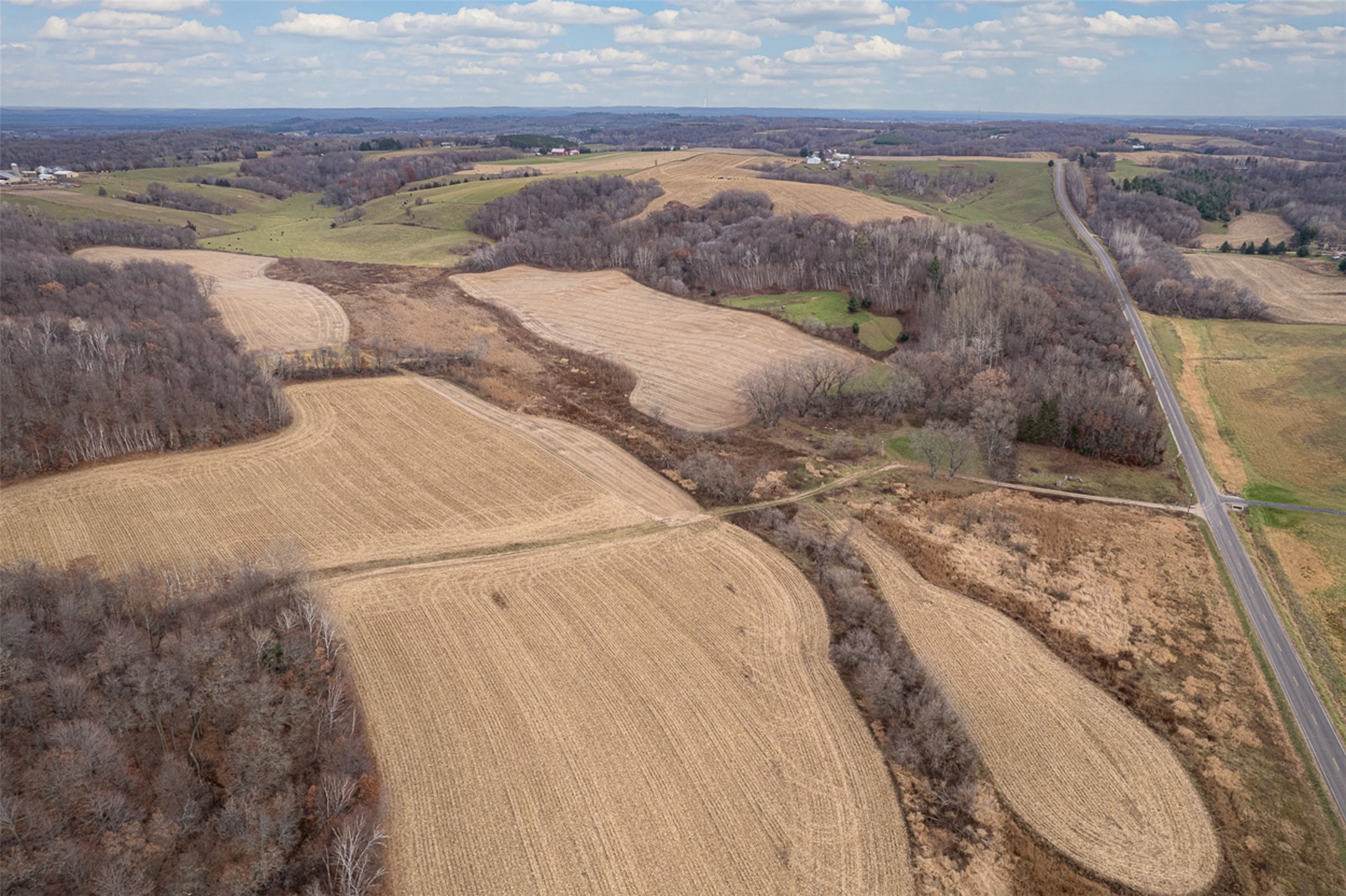 8700 Otter Creek Road Fall Creek, WI 54742 - Photo 14 of 19