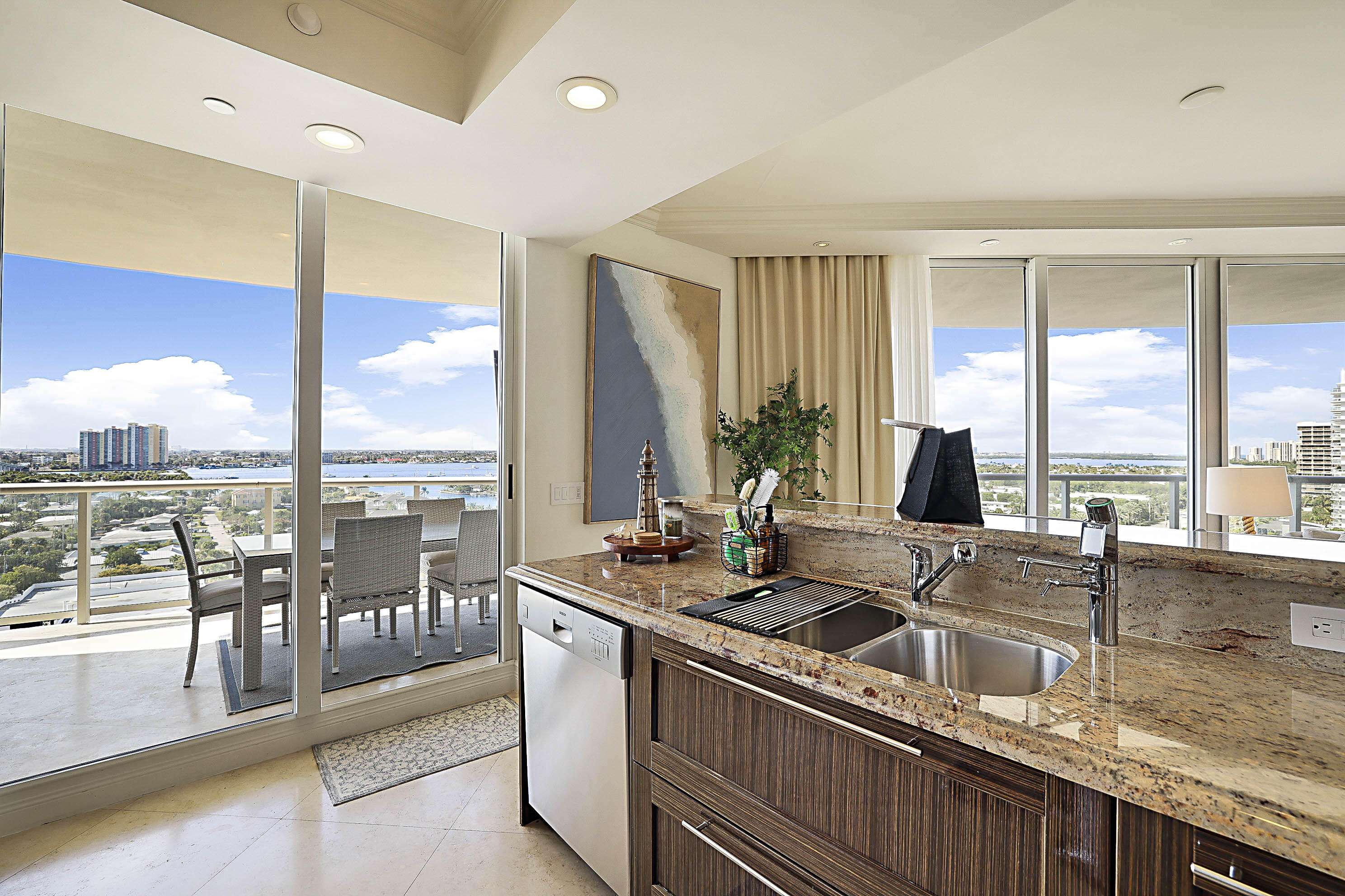 2700 North Ocean Drive, Unit 1006B Riviera Beach, FL 33404 - Photo 8 of 29 2700 N Ocean Dr 1006 -8
