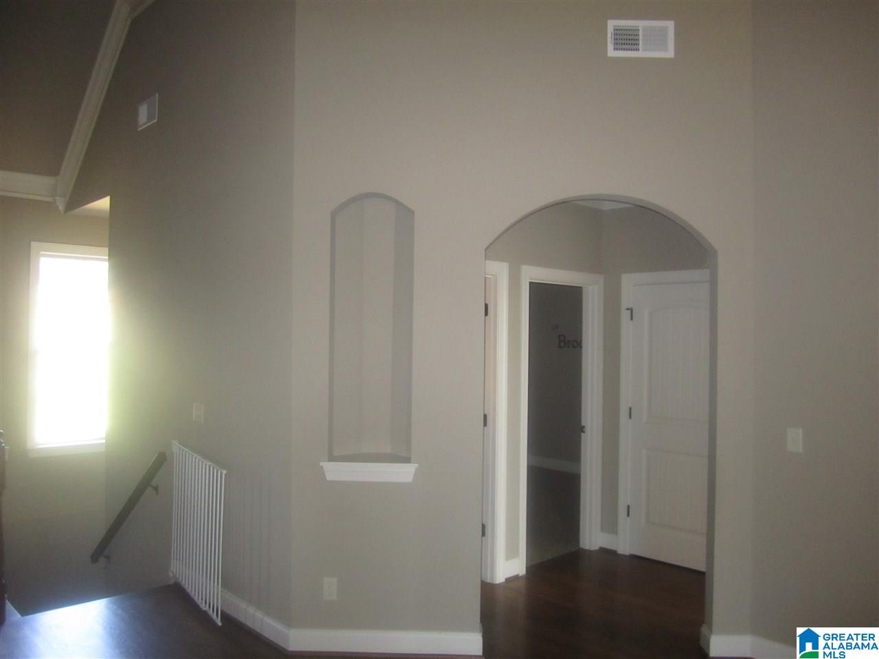 601 Overlook Road Fultondale, AL 35068 - Photo 10 of 50