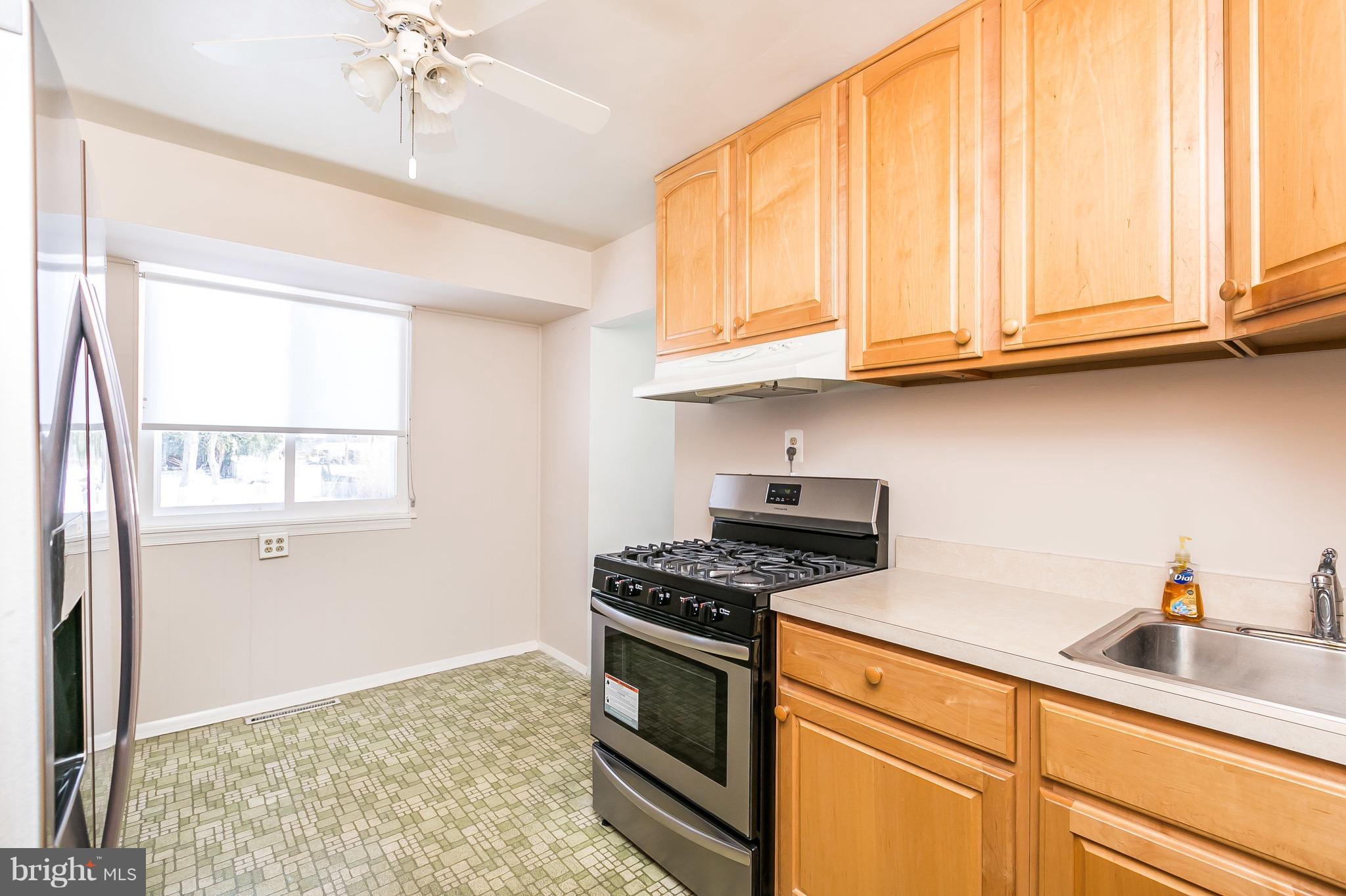 107 Lamport Road Reisterstown, MD 21136 - Photo 12 of 30 Kitchen
