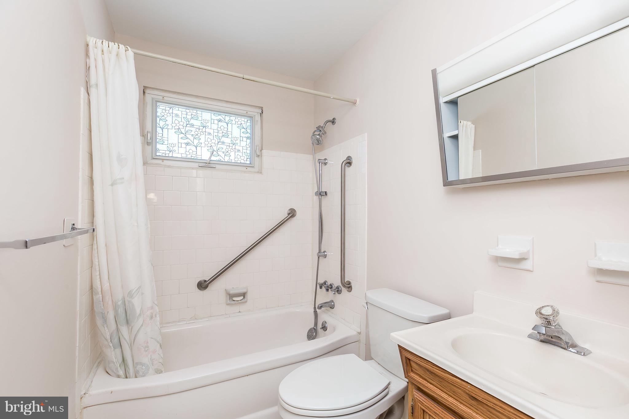 107 Lamport Road Reisterstown, MD 21136 - Photo 16 of 30 Main Level Full Bath