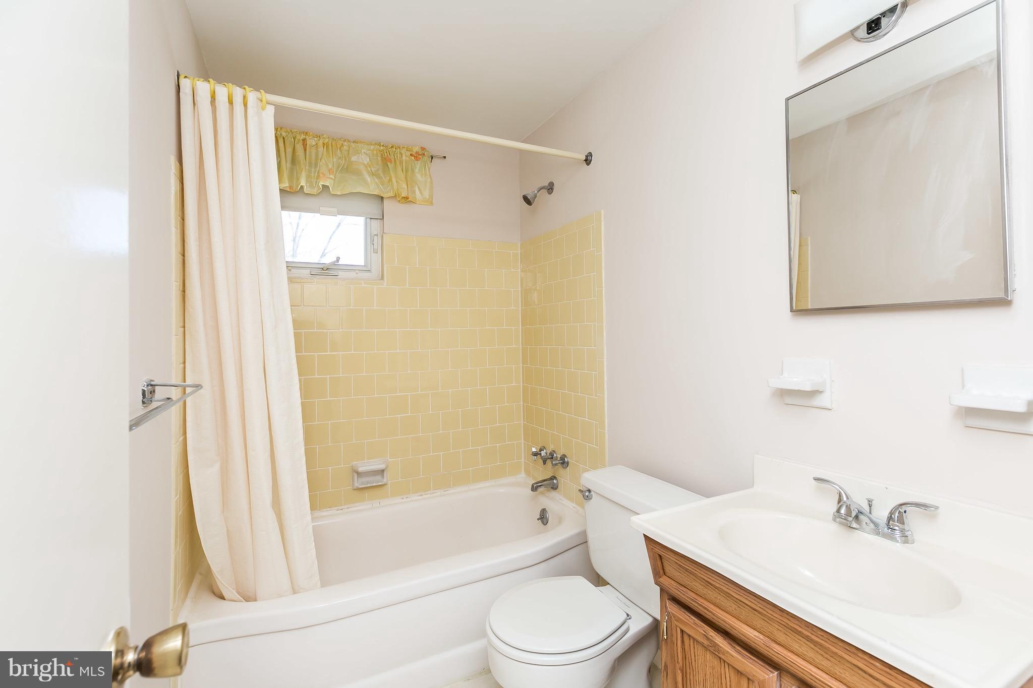 107 Lamport Road Reisterstown, MD 21136 - Photo 22 of 30 Upper Level Full Bath