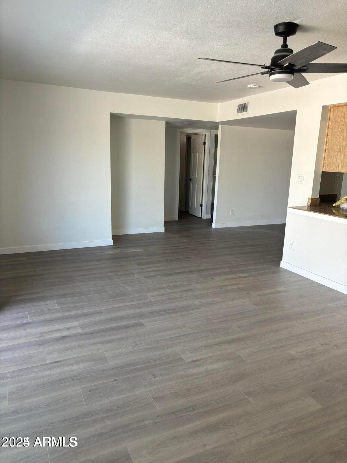 3903 South Juniper Street Tempe, AZ 85282 - Photo 3 of 10 Dining Area