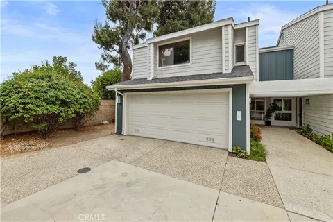 $699,000 | 18150 Andrea Circle South, Unit 1, Northridge, CA 91325