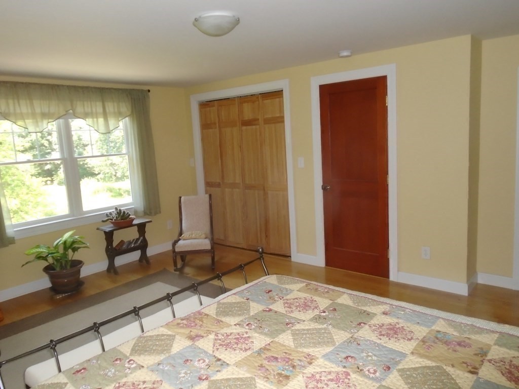 75 Bailey Road Holden, MA 01520 - Photo 15 of 22