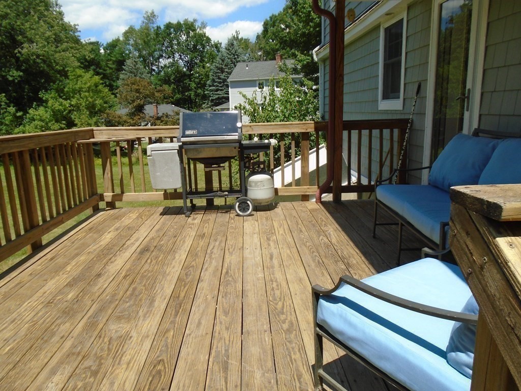 75 Bailey Road Holden, MA 01520 - Photo 8 of 22