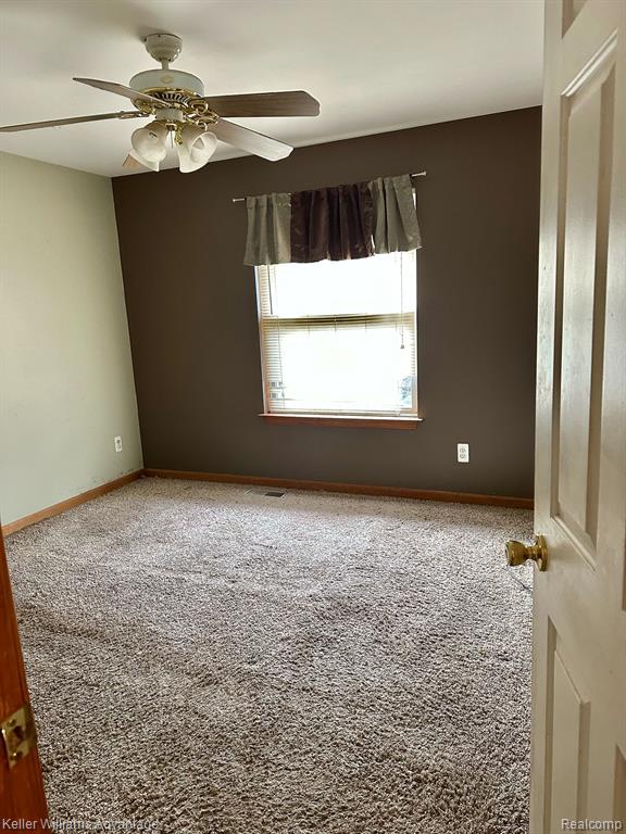 3322 South Latson Road Howell, MI 48843 - Photo 8 of 20