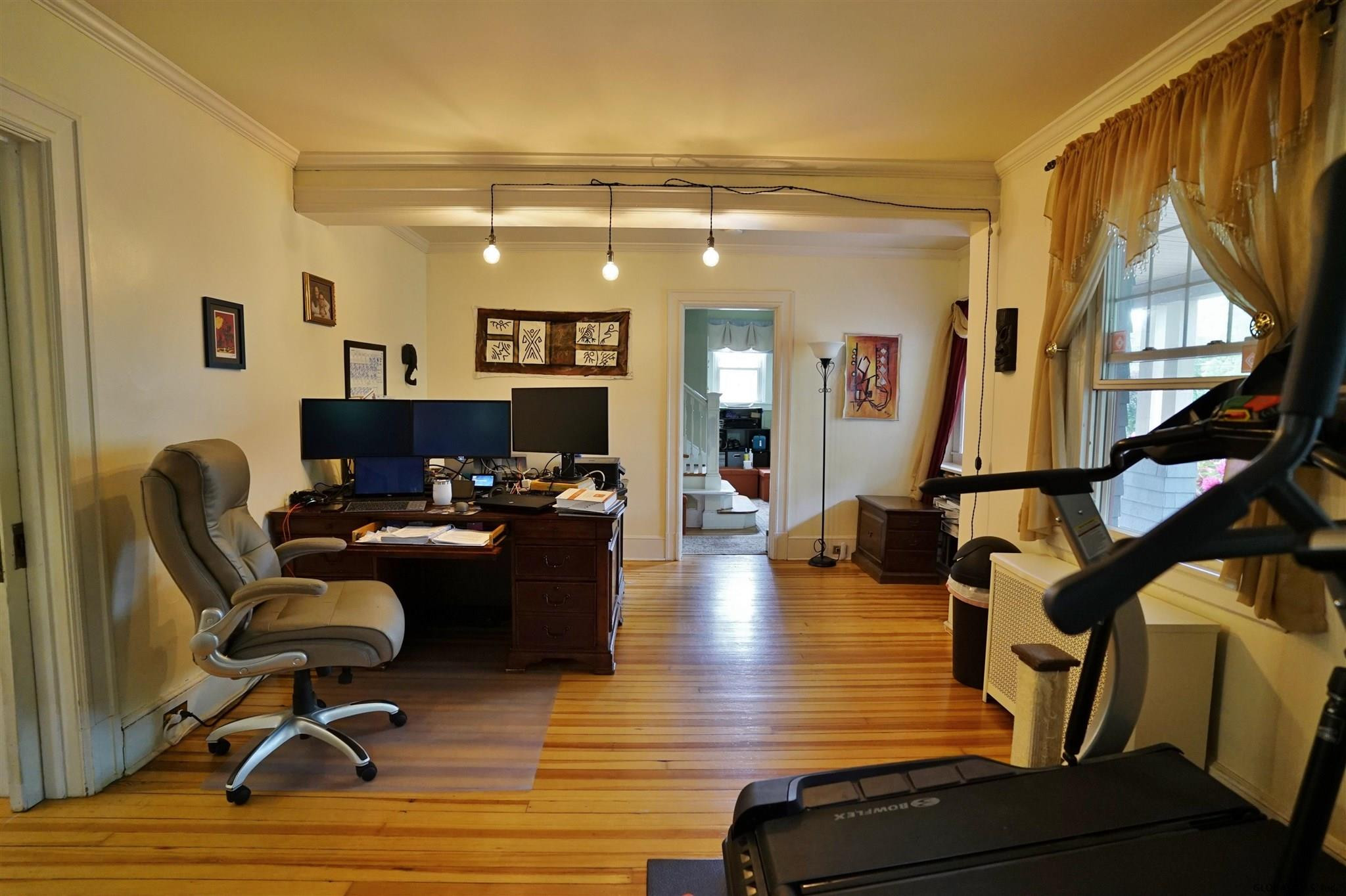 1142 Rugby Road Schenectady, NY 12308 - Photo 17 of 37 Photo 19