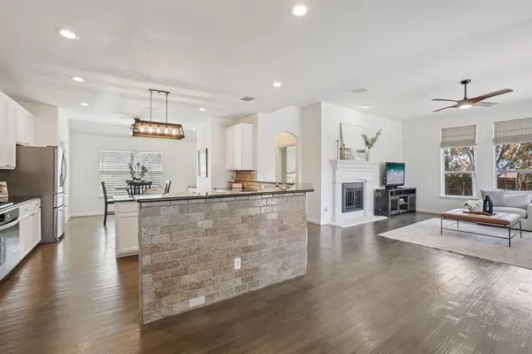 $650,000 | 841 Brittany Way, Prosper, TX 75078
