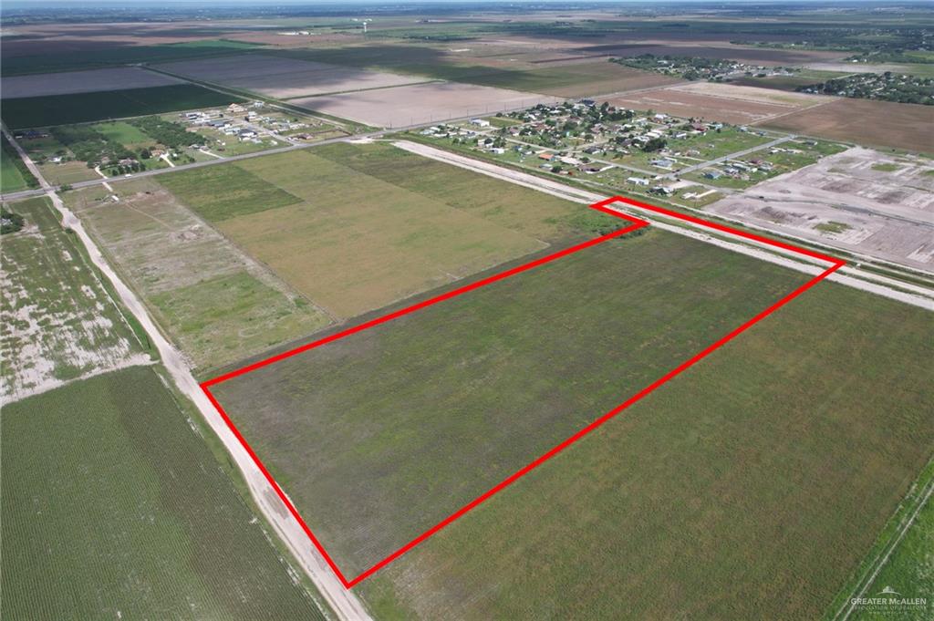 0 Mile 13 Road North Mercedes, TX 78570 - Photo 7 of 8 a view of a lush green field