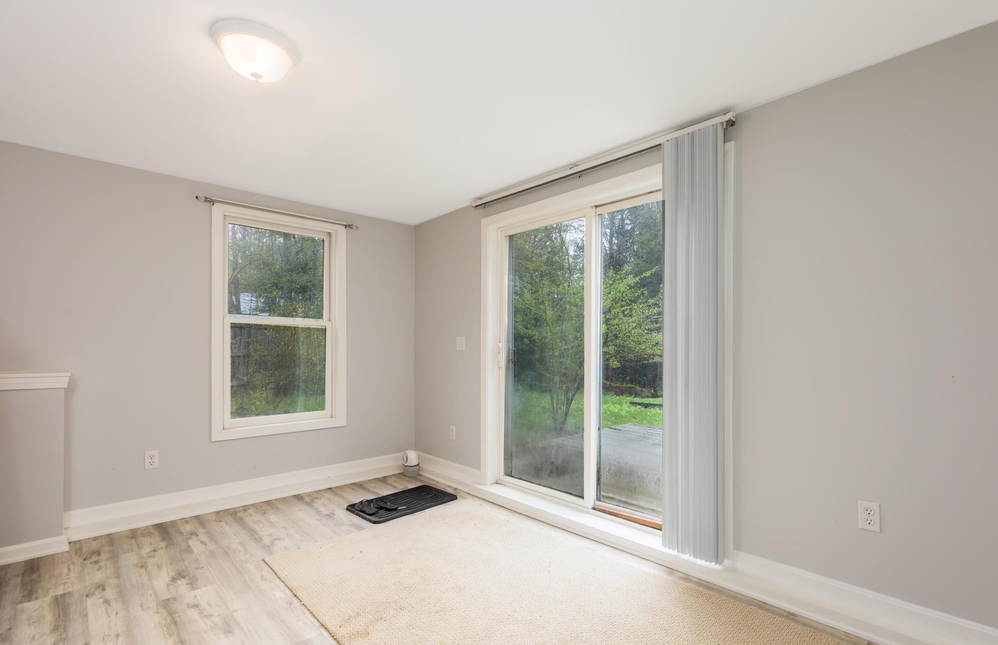 33 South Summer Street Nottingham, NH 03290 - Photo 30 of 44