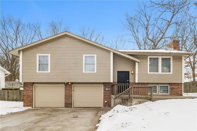 $2,160 | 11 Northeast 90th Terrace, Kansas City, MO 64155