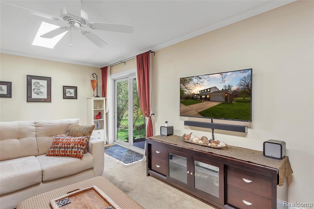 42059 Hanford Road Canton, MI 48187 - Photo 18 of 50