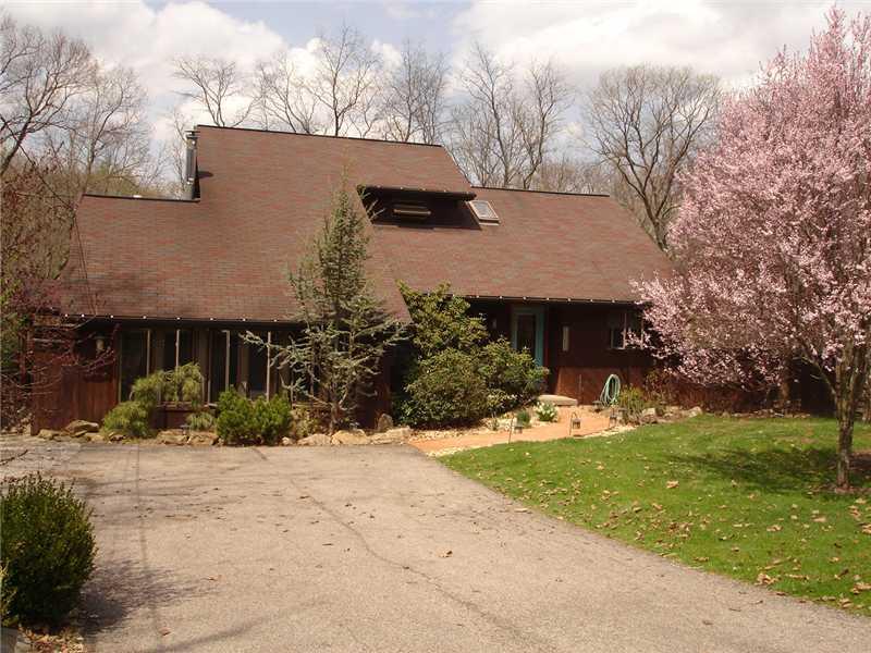 370 North Branch Road Oakdale, PA 15071 - Photo 1 of 15 Exterior Front.