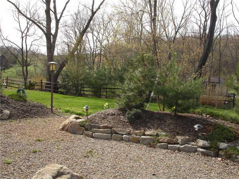 370 North Branch Road Oakdale, PA 15071 - Photo 13 of 15 Yard/Garden.