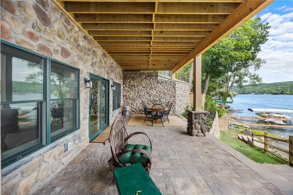$2,250,000 | 11363 East Bluff Drive, Keuka Park, NY 14478