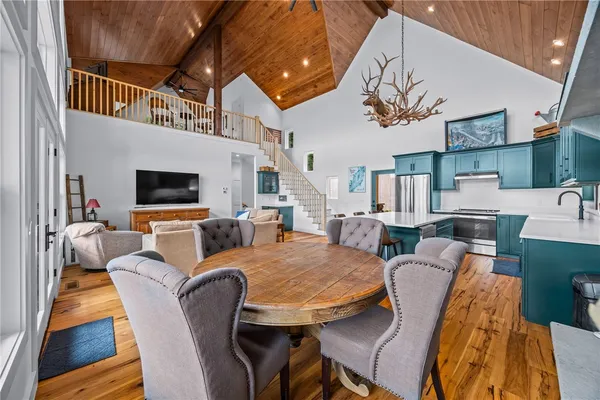 $2,250,000 | 11363 East Bluff Drive, Keuka Park, NY 14478