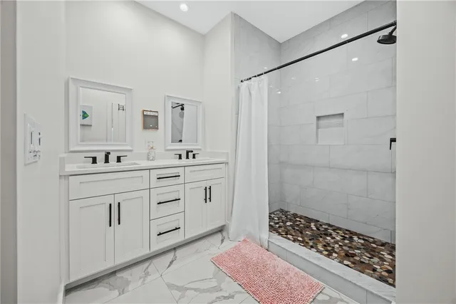 $2,250,000 | 11363 East Bluff Drive, Penn Yan, NY 14527