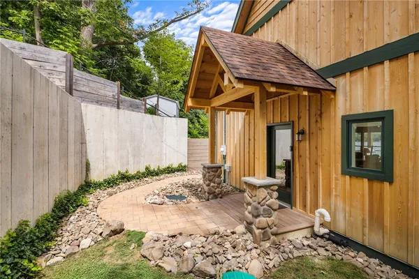 $2,250,000 | 11363 East Bluff Drive, Keuka Park, NY 14478