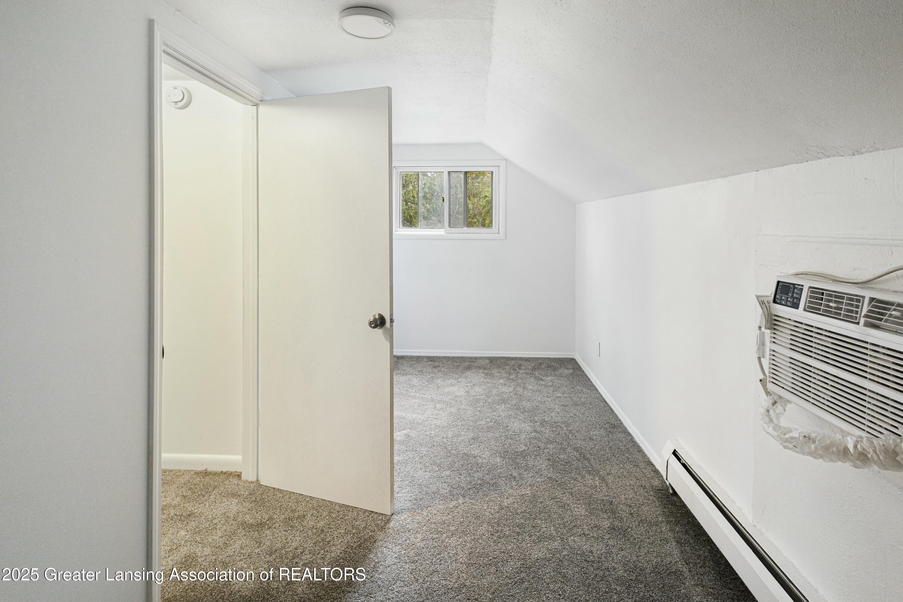 1400 West Valley Road Lansing, MI 48906 - Photo 36 of 58 tempImageRr7RRm