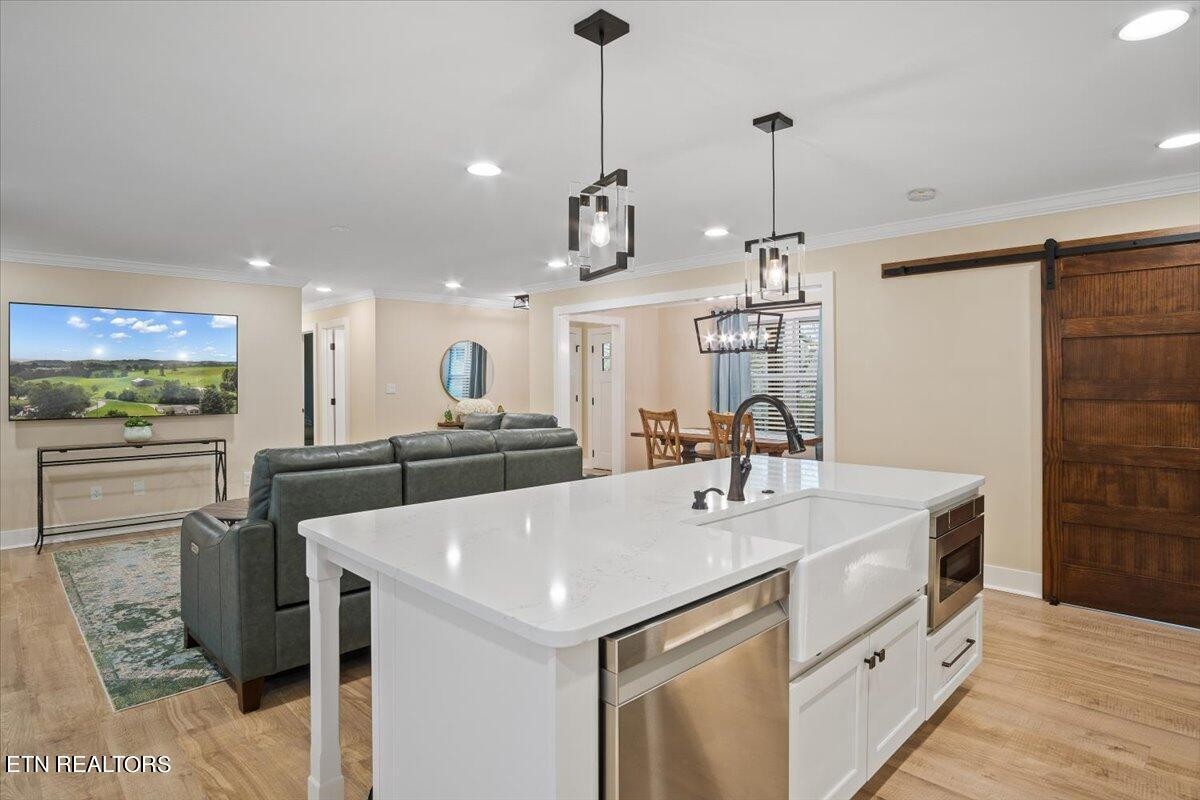 2404 Cunningham Road Knoxville, TN 37918 - Photo 13 of 50 Gallery Image 13
