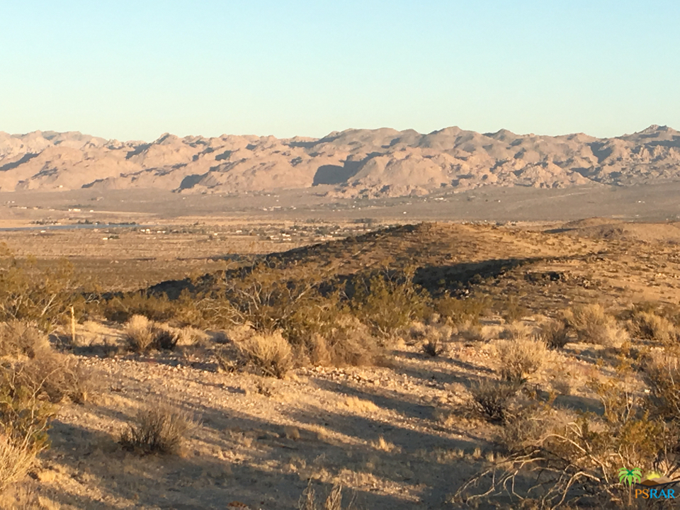 124 Rice Avenue Joshua Tree, CA 92252 - Photo 1 of 42 Primary Photo