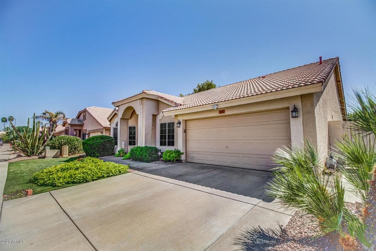 4501 East Danbury Road Phoenix, AZ 85032 - Photo 3 of 48 03-4501 E Danbury Rd-29_EDITED