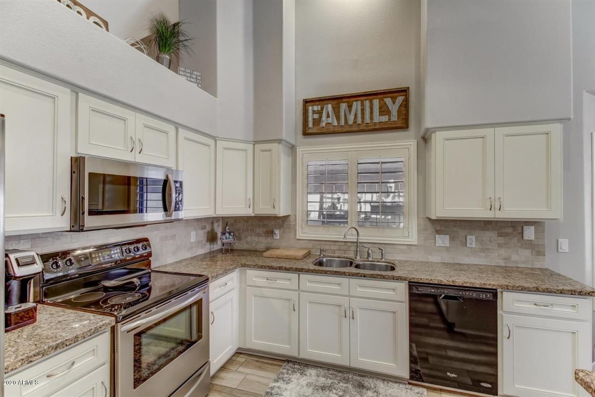 4501 East Danbury Road Phoenix, AZ 85032 - Photo 8 of 48 11-4501 E Danbury Rd-37_EDITED2