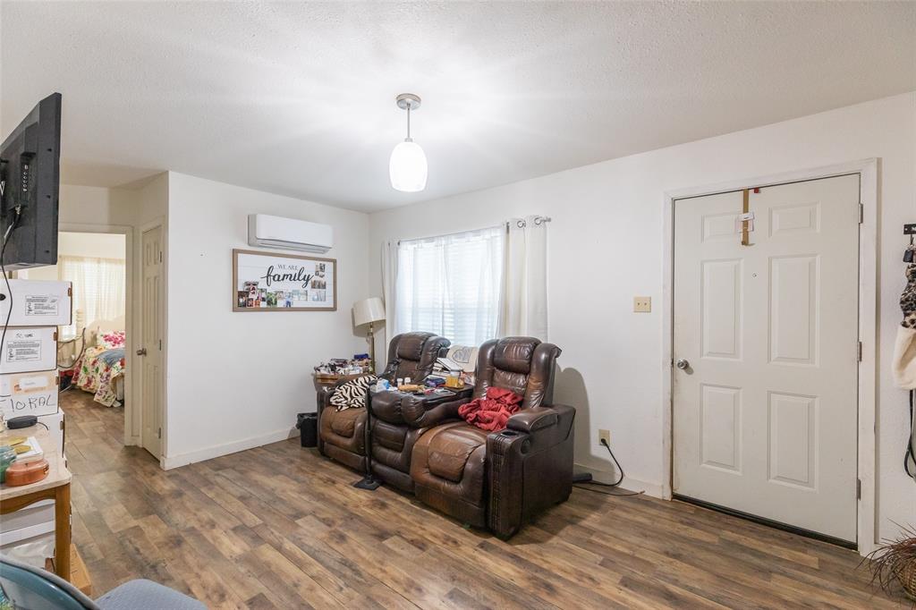 810 State Street Winters, TX 79567 - Photo 4 of 13