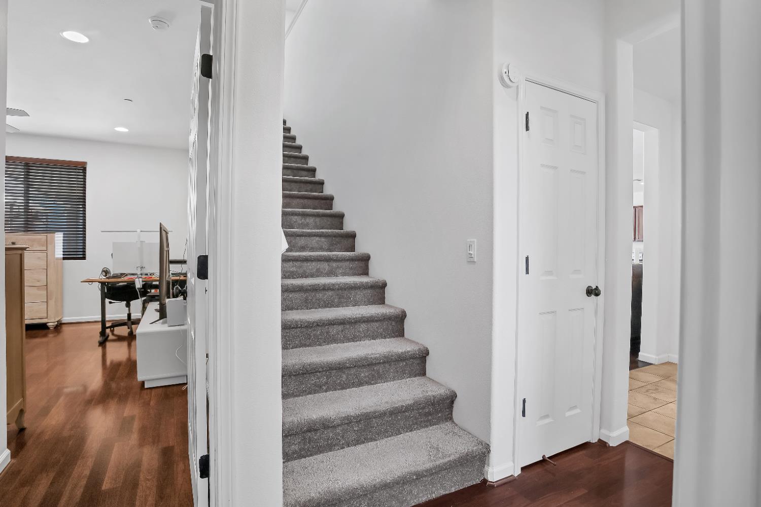 1402 Tevin Way Madera, CA 93637 - Photo 21 of 32 Gallery Image 21