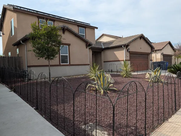 $499,900 | 1402 Tevin Way, Madera, CA 93637