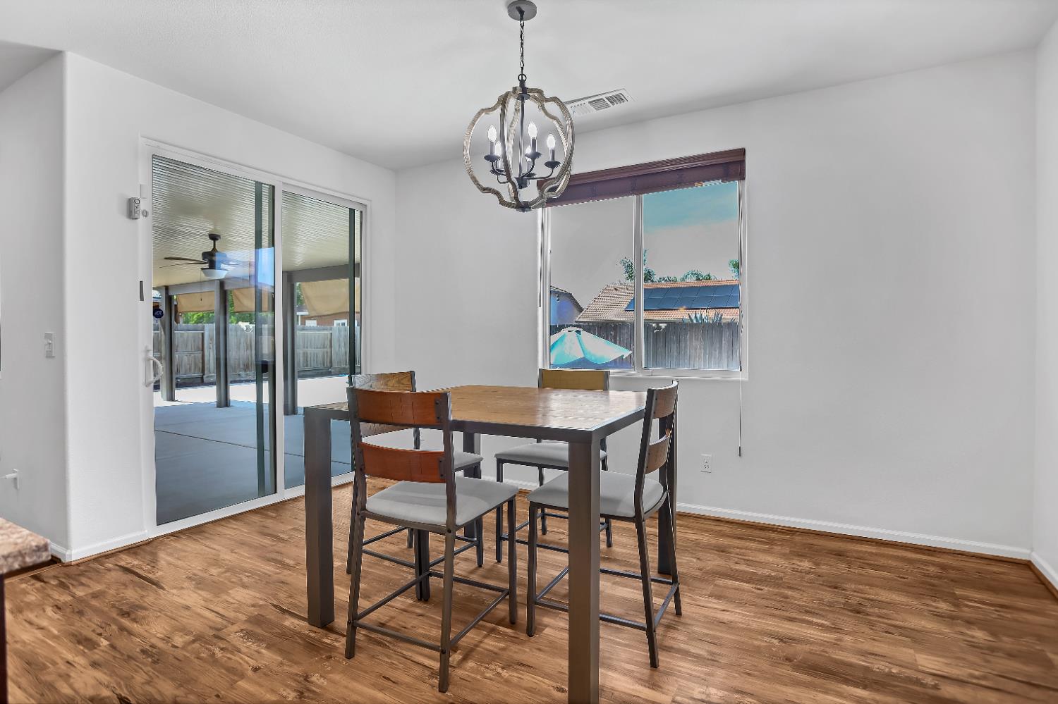 1402 Tevin Way Madera, CA 93637 - Photo 9 of 32 Gallery Image 9
