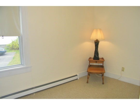 17 Hanover Street Concord, NH 03301 - Photo 5 of 36 Gallery Image 5