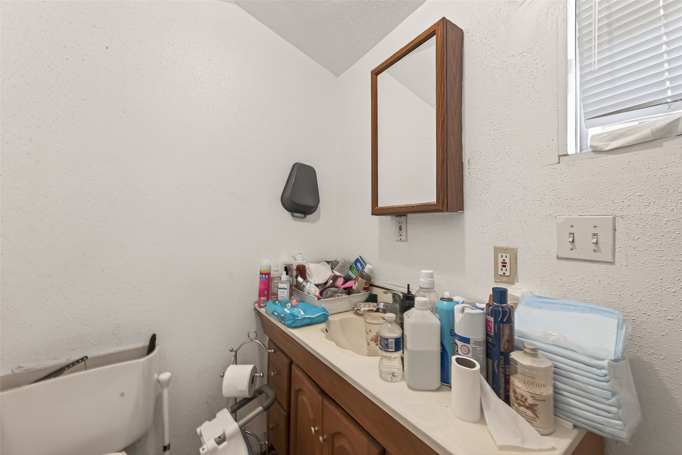 1110 Mathis Street Houston, TX 77009 - Photo 11 of 21