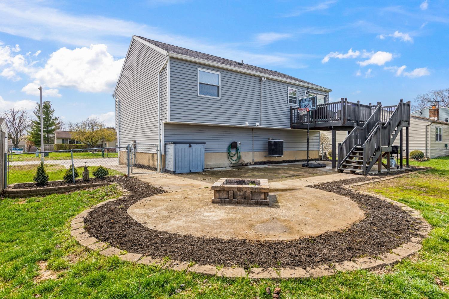 678 Ridgeview Drive Harrison, OH 45030 - Photo 5 of 37 Gallery Image 5