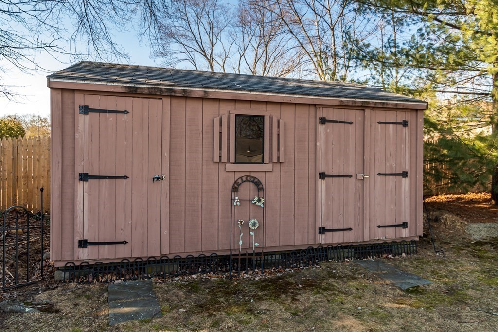 15 Greenleaf Road Natick, MA 01760 - Photo 20 of 20 Gallery Image 20