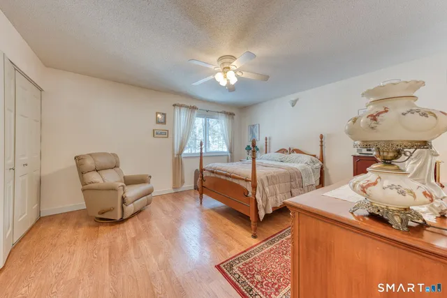 $294,400 | 128 Farmington Chase Crescent, Unit 128, Farmington, CT 06032