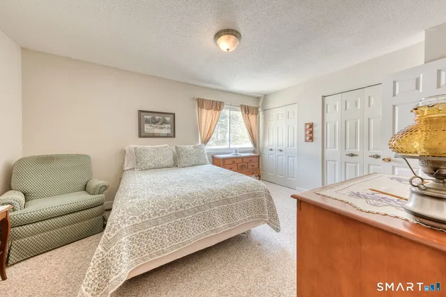 $294,400 | 128 Farmington Chase Crescent, Unit 128, Farmington, CT 06032