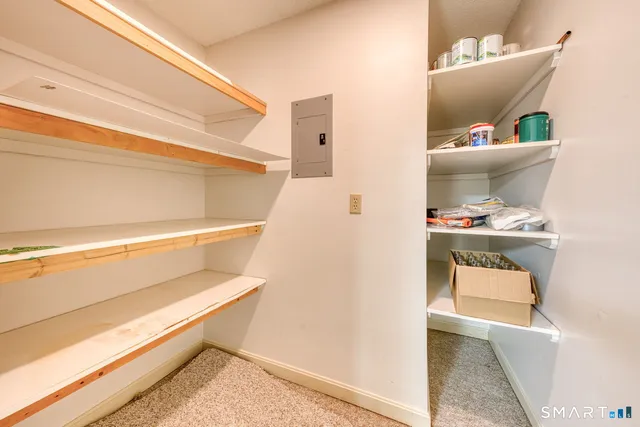 $294,400 | 128 Farmington Chase Crescent, Unit 128, Farmington, CT 06032