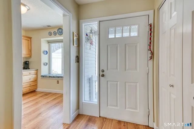 $294,400 | 128 Farmington Chase Crescent, Unit 128, Farmington, CT 06032