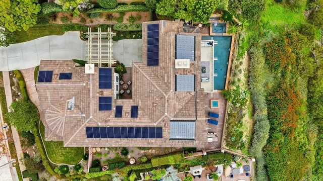 $3,799,000 | 1375 Ravean Court, Encinitas, CA 92024