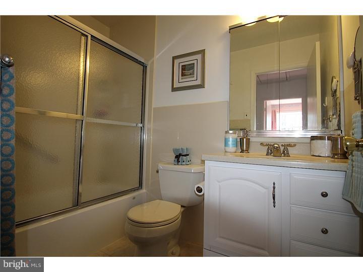 28 Forrester Road Horsham, PA 19044 - Photo 14 of 20 Bathroom