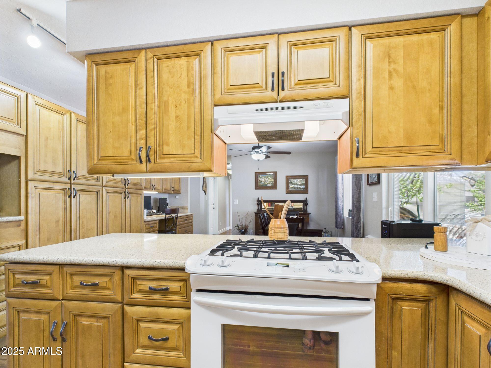 800 East Frontier Street Payson, AZ 85541 - Photo 11 of 40 17-web-or-mls-CAM03379G0-PR0136-STILL017