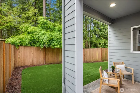 $1,111,000 | 18315 17th Avenue West, Lynnwood, WA 98037