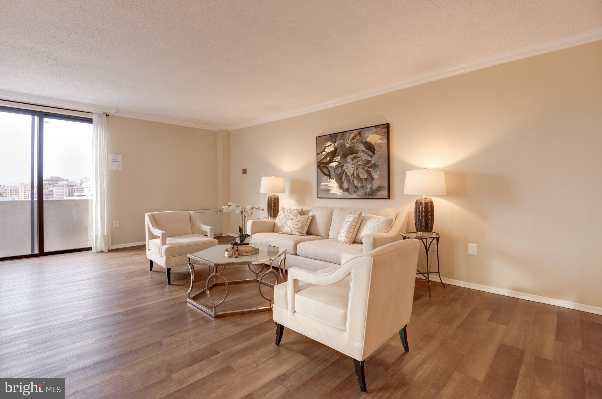 4141 North Henderson Road, Unit 1218 Arlington, VA 22203 - Photo 9 of 50 So much natural light throughout the home